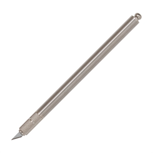 Linex es una marca de cuchillos de precisión. El modelo CK100 es una cuchilla diseñada para cortar con precisión diferentes materiales.