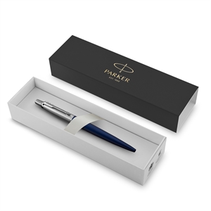 Por favor traduzca al español: Bolígrafo Parker Jotter Royal Blue CT M con caja azul